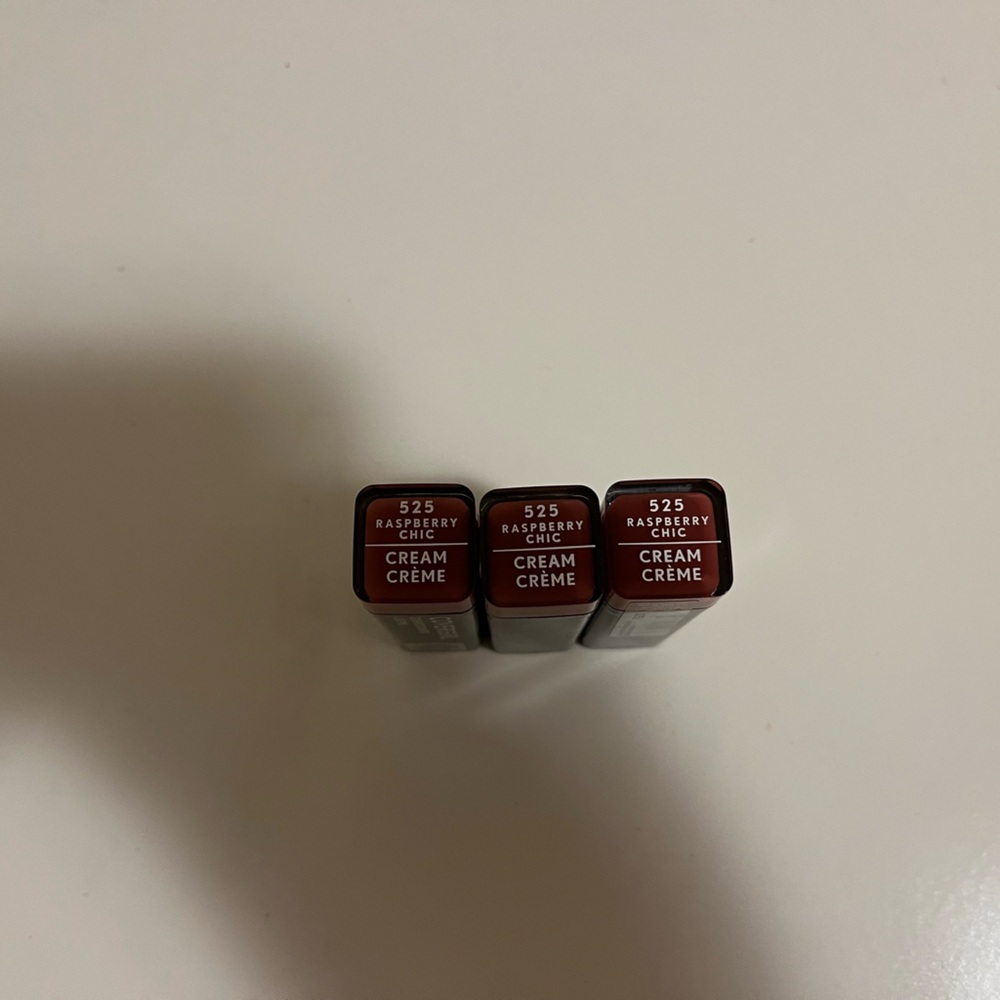 New 3 Covergirl Exhibitionist Crème Lipstick 525 Raspberry Chic